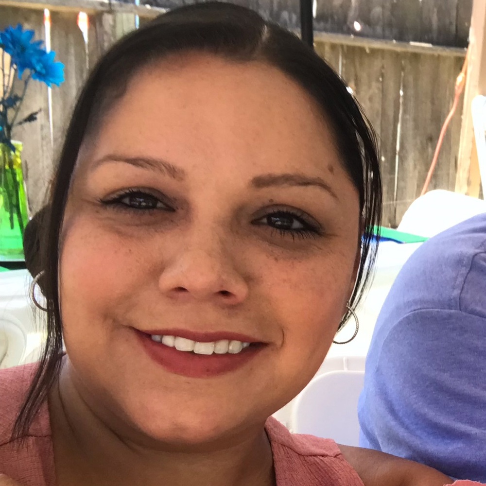 Meet your Posher, Ana